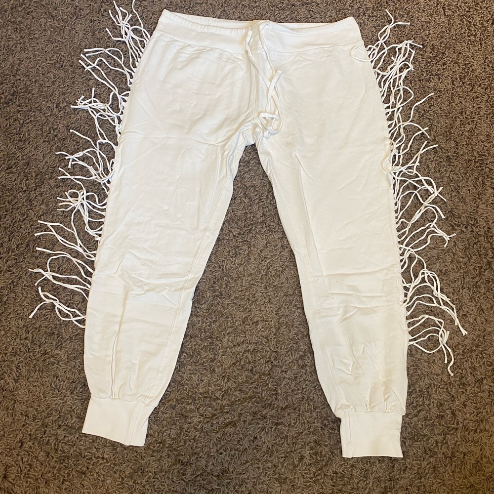 Amuse Society White Fringe Pant